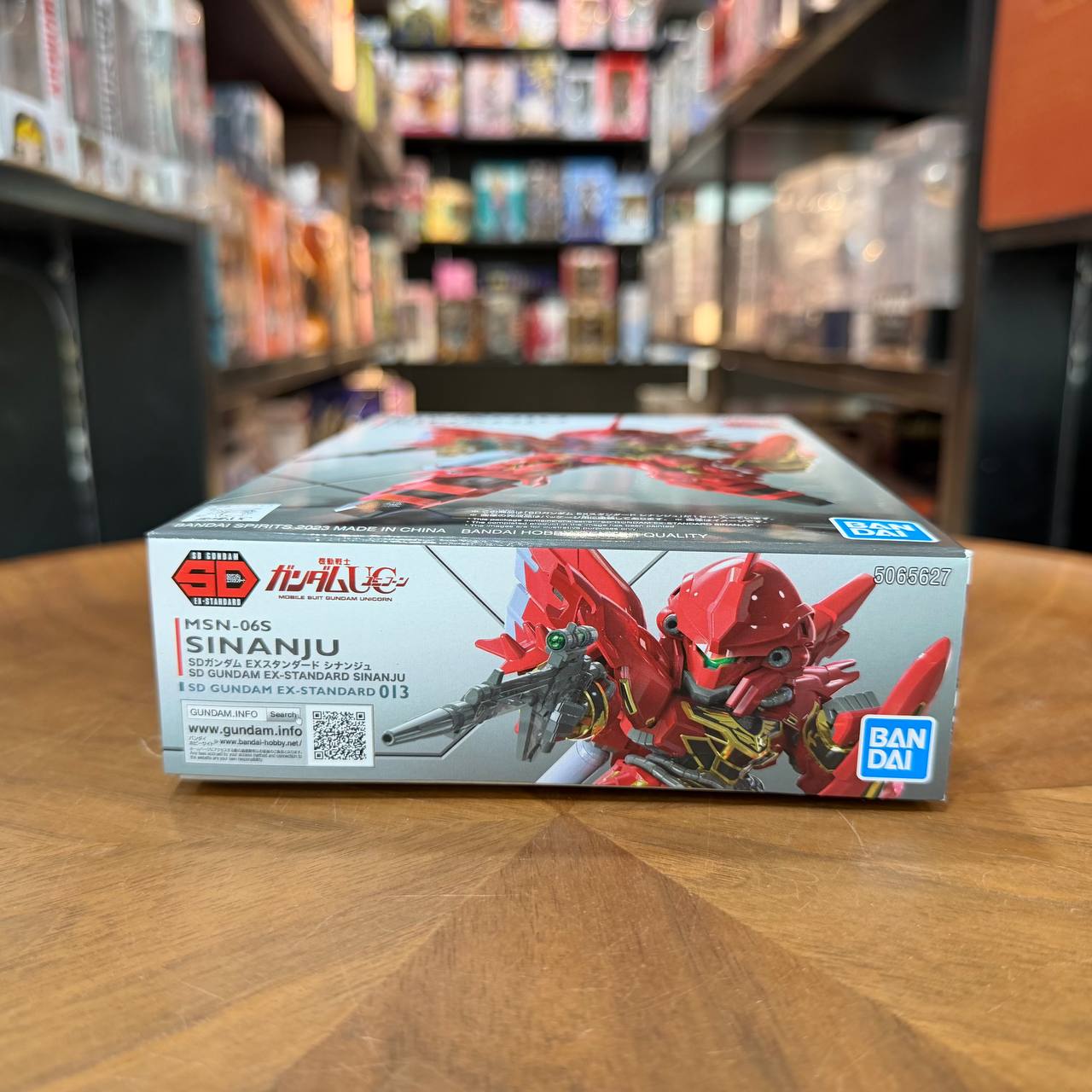  Sinanju SD Gundam MSN-06S